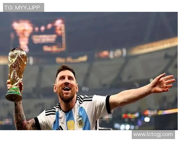 深邃眼神下的足球明星们如何在绿茵场上闪耀光芒与魅力 深邃眼神下的足球明星们如何在绿茵场上闪耀光芒与魅力