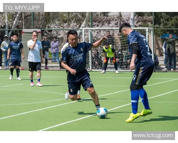 踢足球明星们的精彩时刻集锦视频回顾激情瞬间与绝妙进球