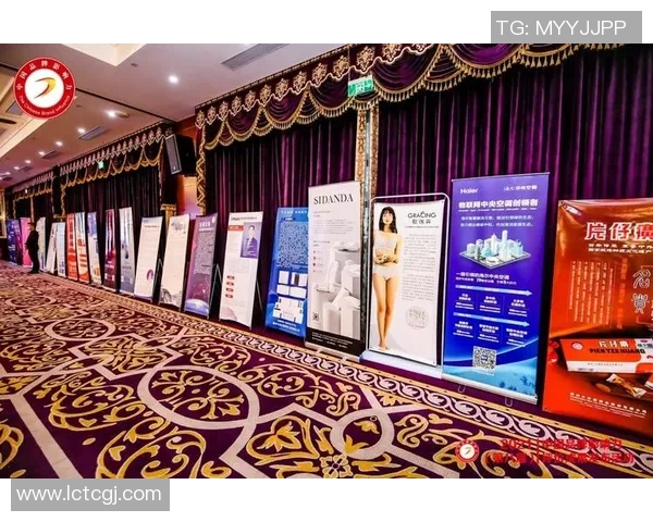 足球明星奖项全景解析及其历史发展与影响力探讨 足球明星奖项全景解析及其历史发展与影响力探讨