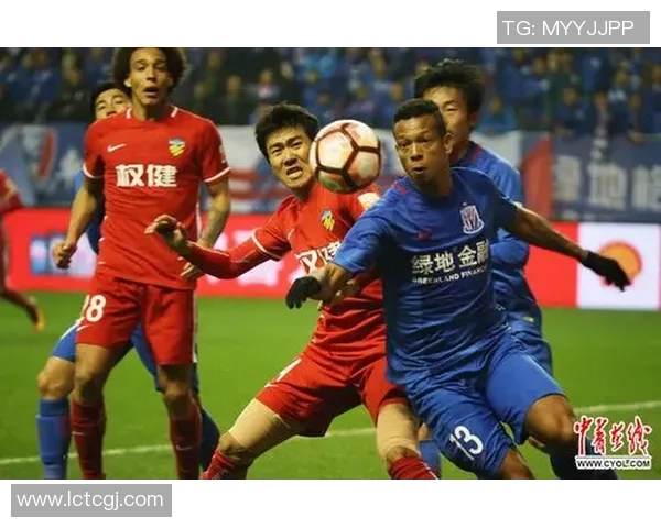 权健与申花激战正酣精彩瞬间回顾与赛后分析